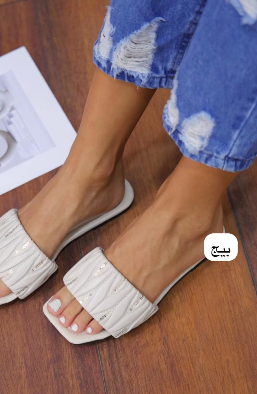 slippers