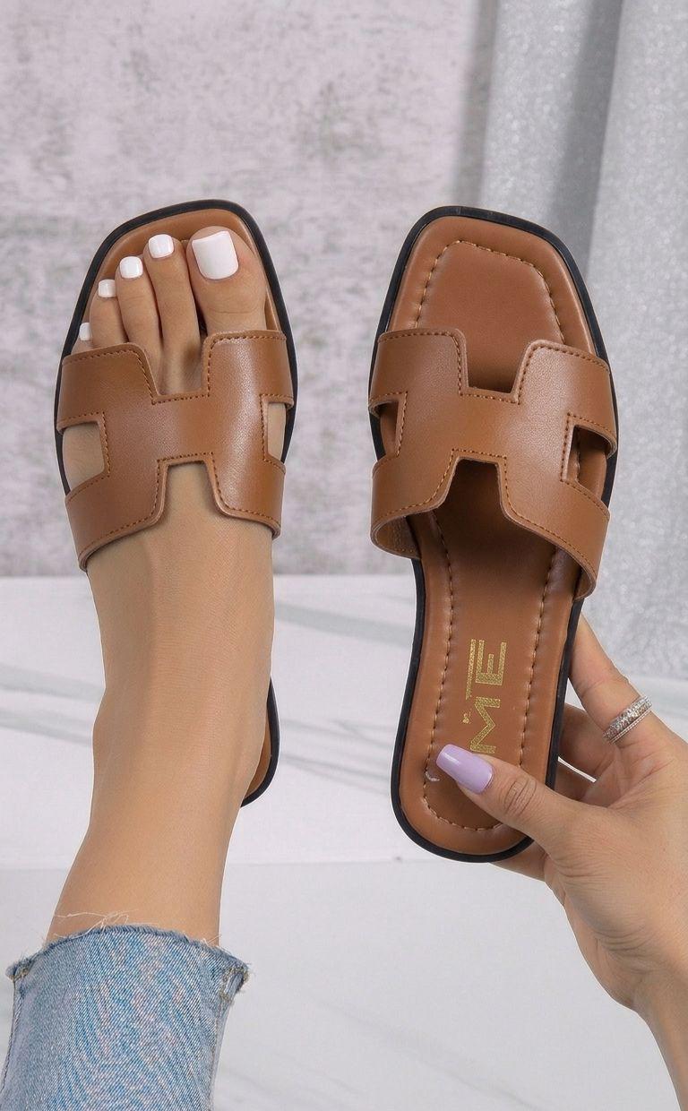 slippers