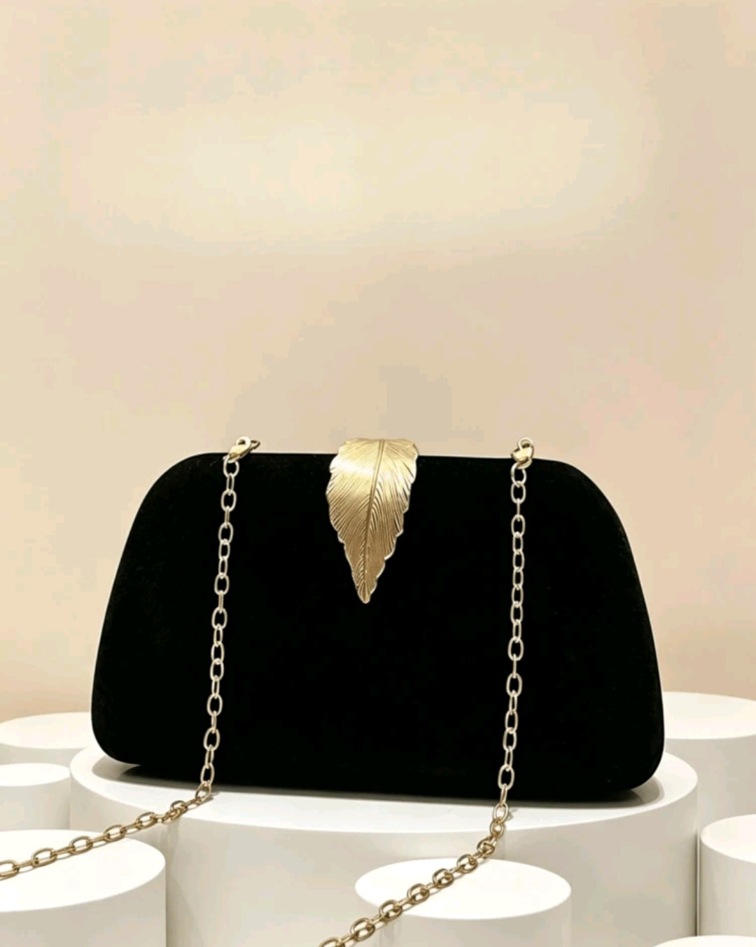 Black velvet leaf bag