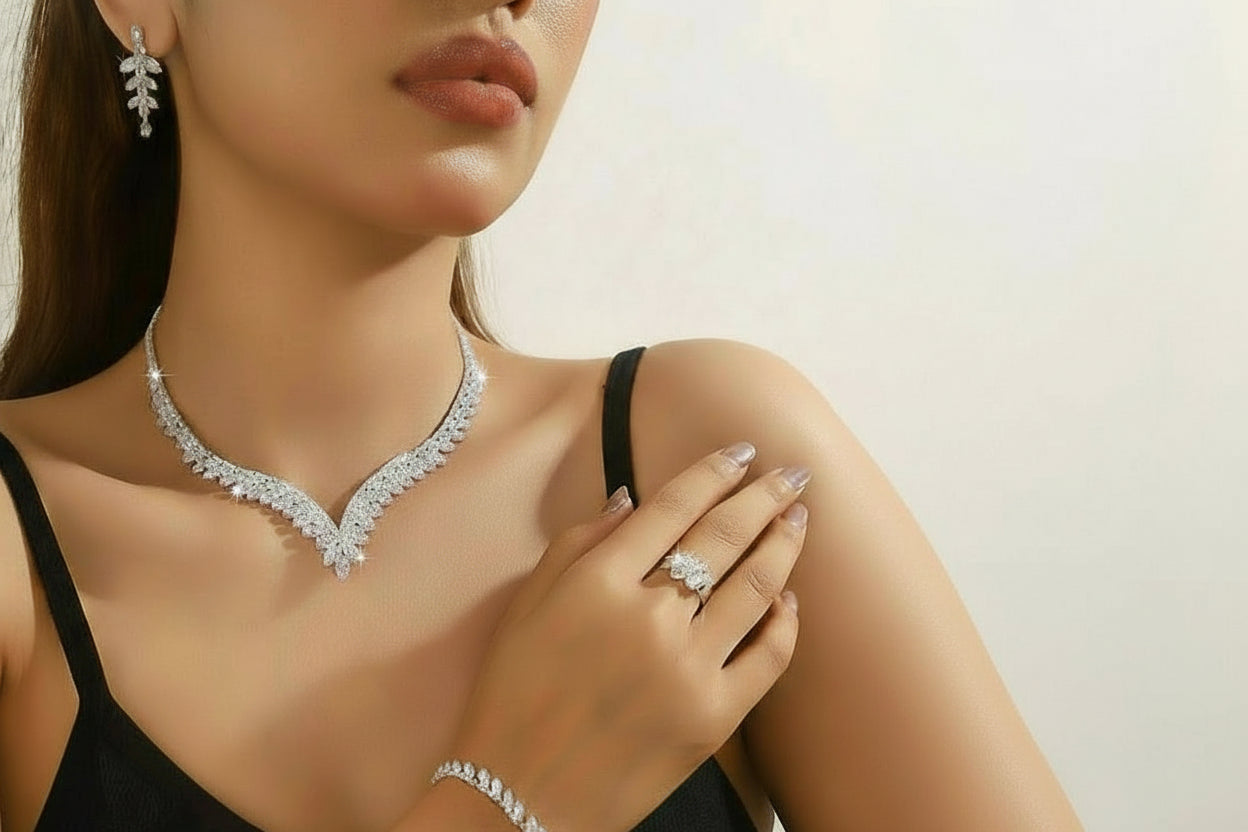 V shaped silver jewelry set
