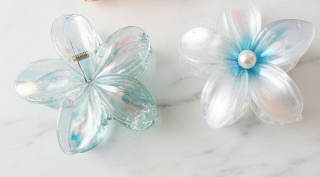 pearl hair clips